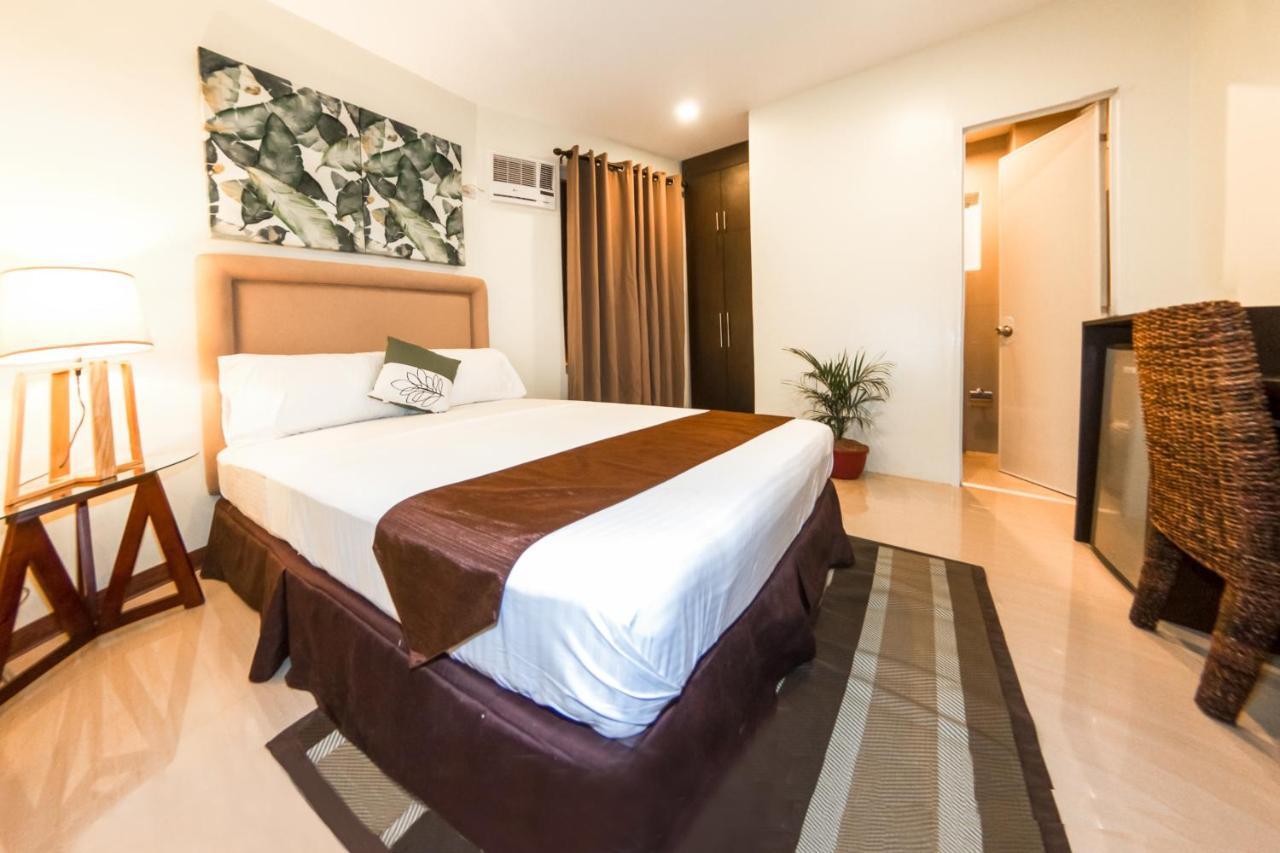 Verovino Suites Cebu Exterior foto